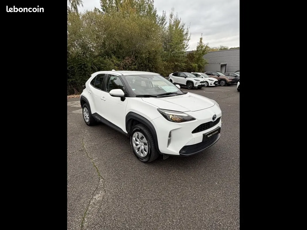 Toyota Yaris Cross 2022 photo 2