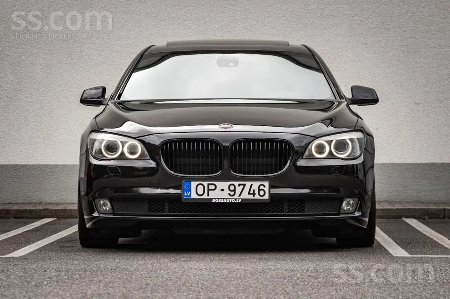 BMW 730 2009 photo 3