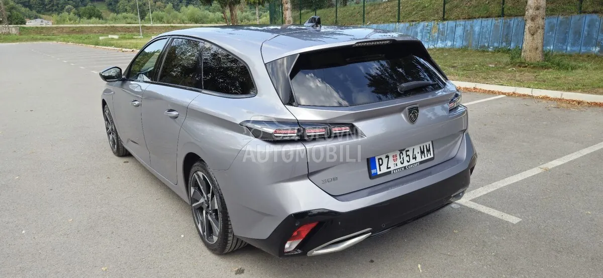 Peugeot 308 2023 photo 5