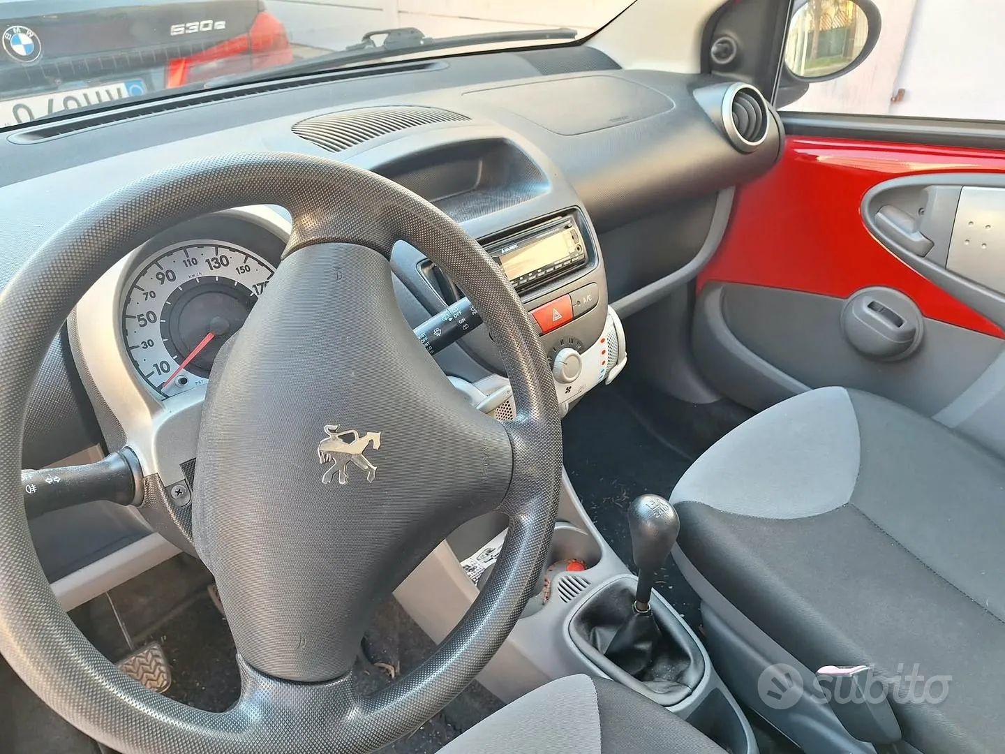 Peugeot 107 2010 photo 3