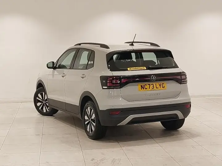 Volkswagen T-Cross 2024 photo 2