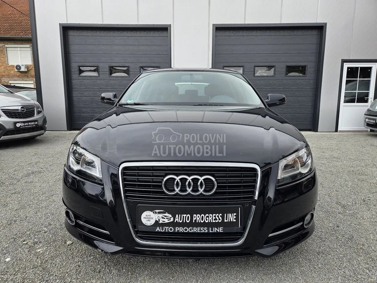 Audi A3 2012 photo 3