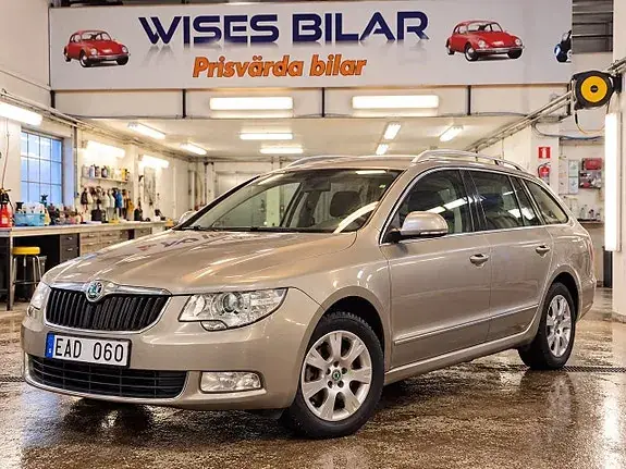 Skoda Superb 2013 photo 3