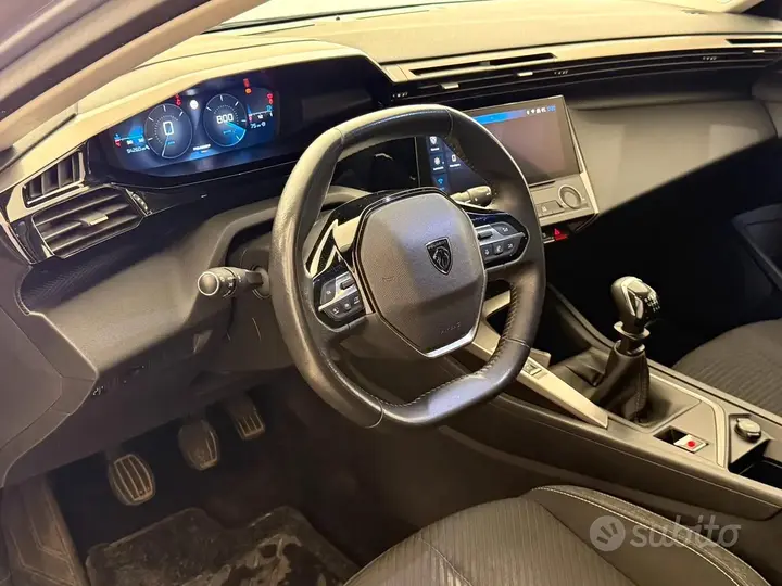 Peugeot 308 2023 photo 4