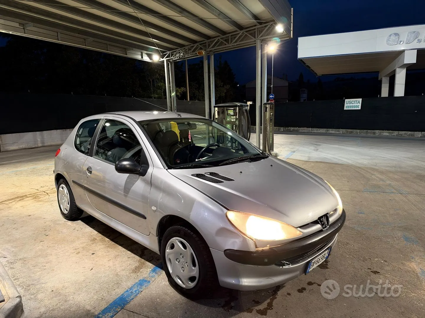 Peugeot 206 2000 photo 2