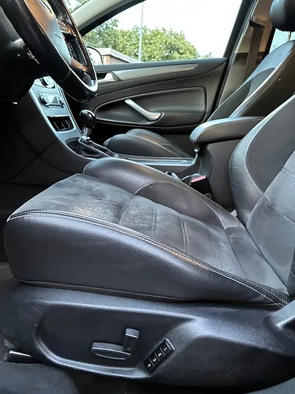 Ford Mondeo 2011 photo 4