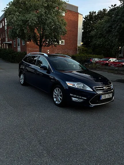 Ford Mondeo 2011 photo 3
