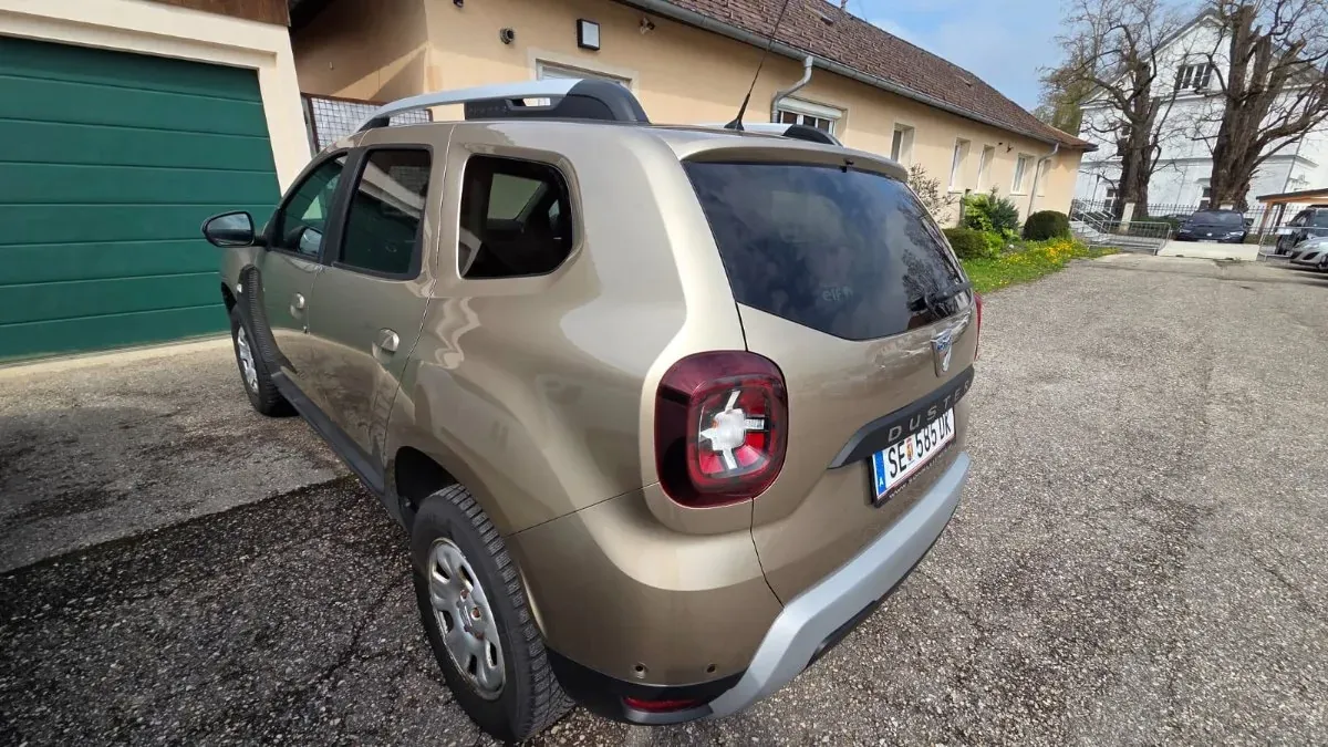 Dacia Duster 2018 photo 2