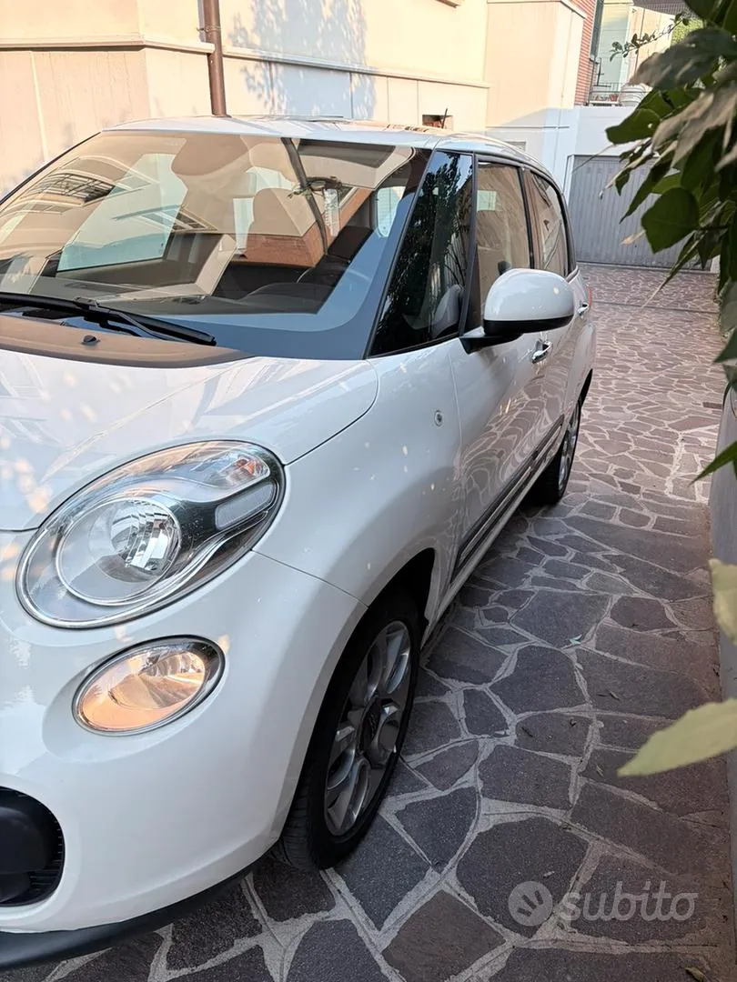 Fiat 500L 2015 photo 3