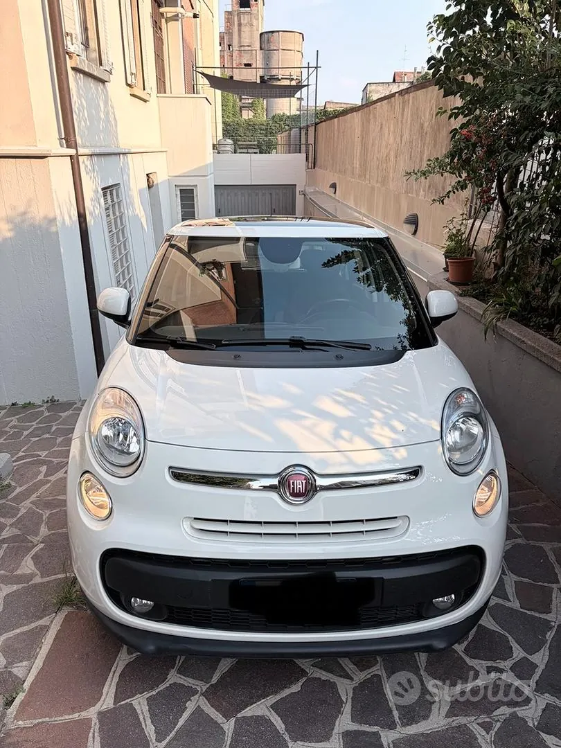 Fiat 500L 2015 photo 2