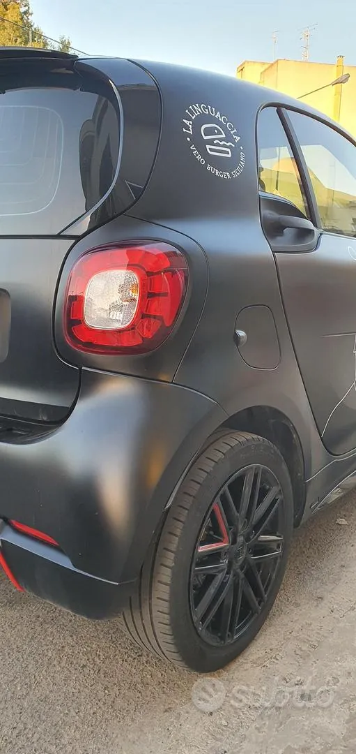 Smart Fortwo 2019 photo 2