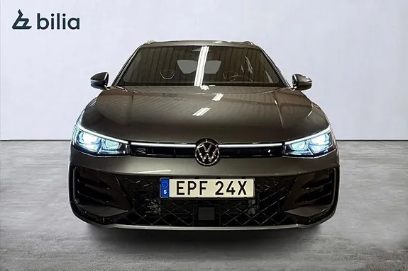 Volkswagen Passat 2025 photo 5