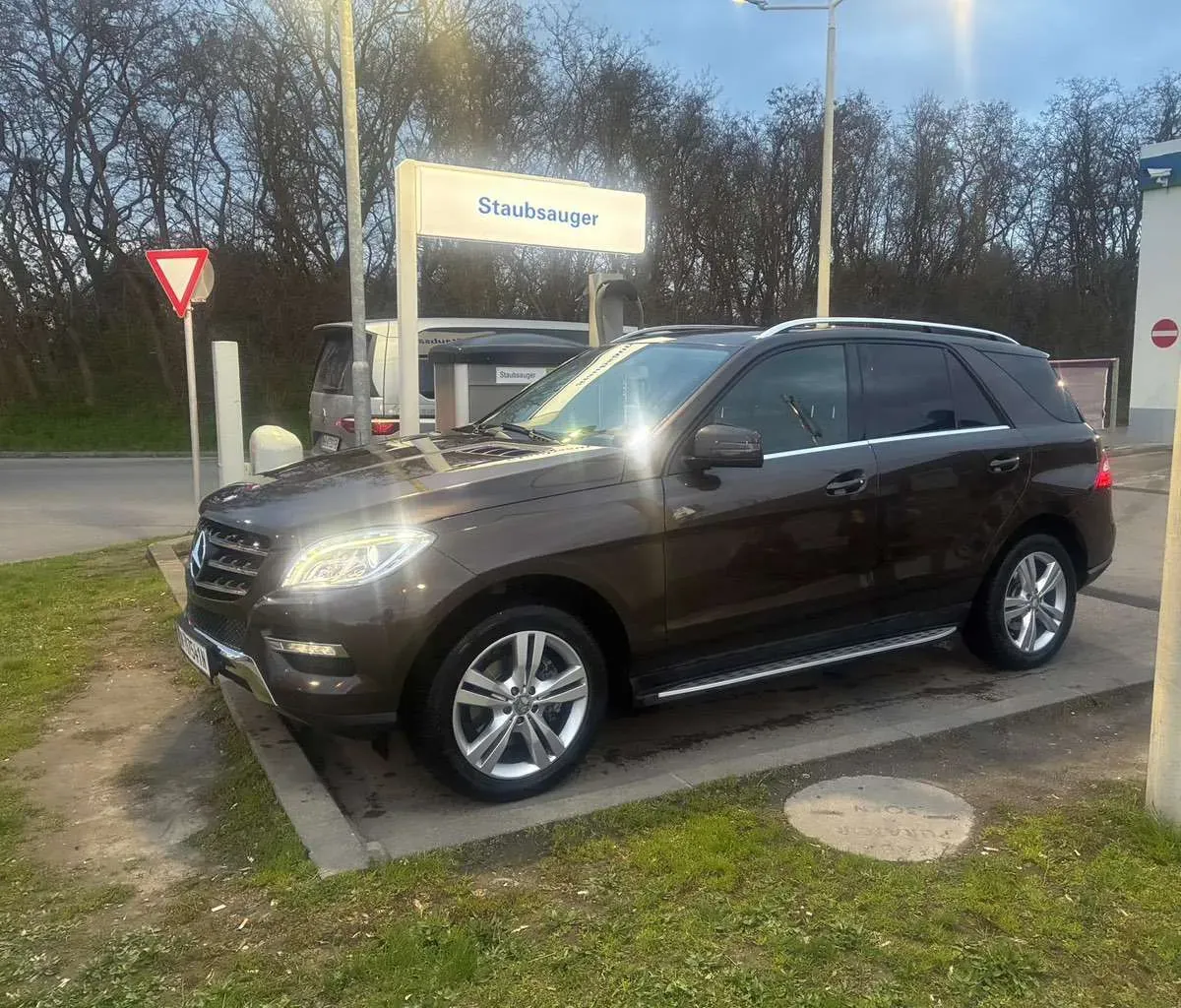 Mercedes-Benz M-Class 2012 photo 3