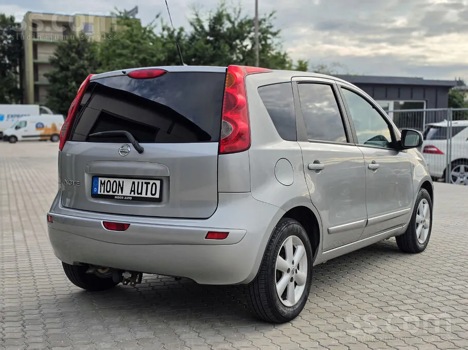 Nissan Note 2008 photo 5