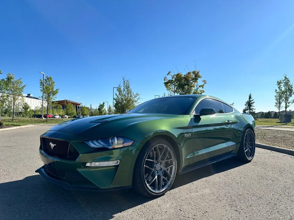 Ford Mustang 2023 photo 2