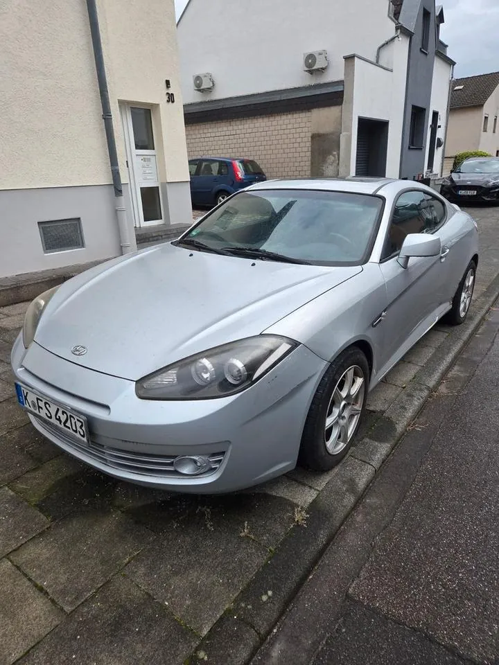 Hyundai Coupe