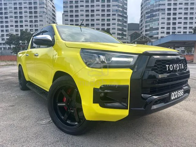 Toyota Hilux