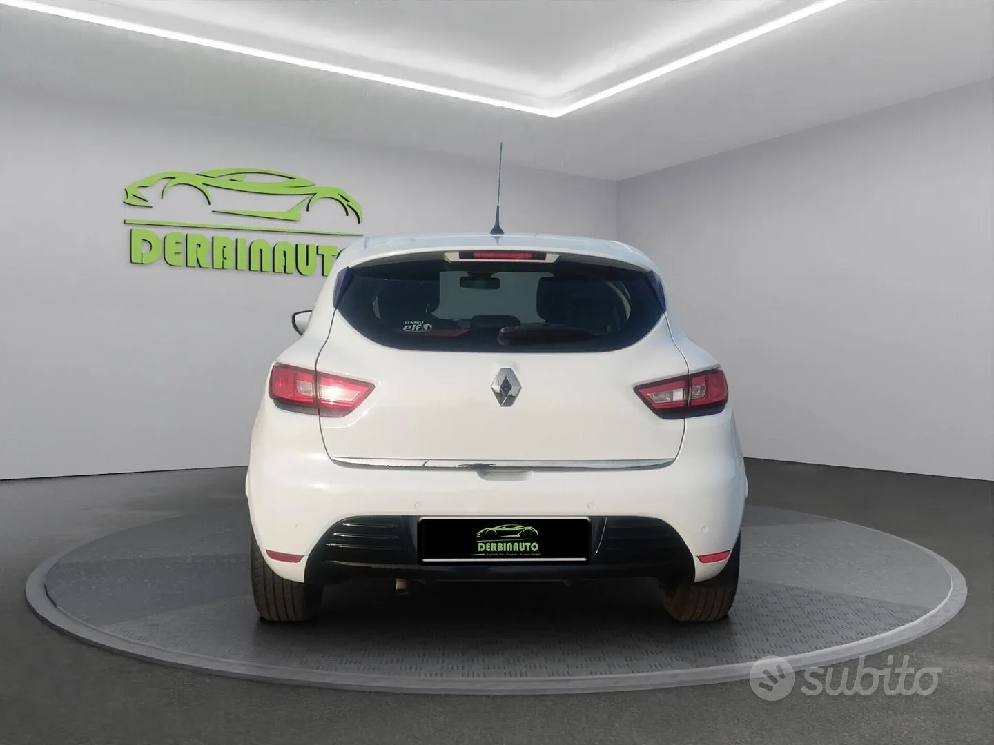 Renault Clio 2018 photo 2