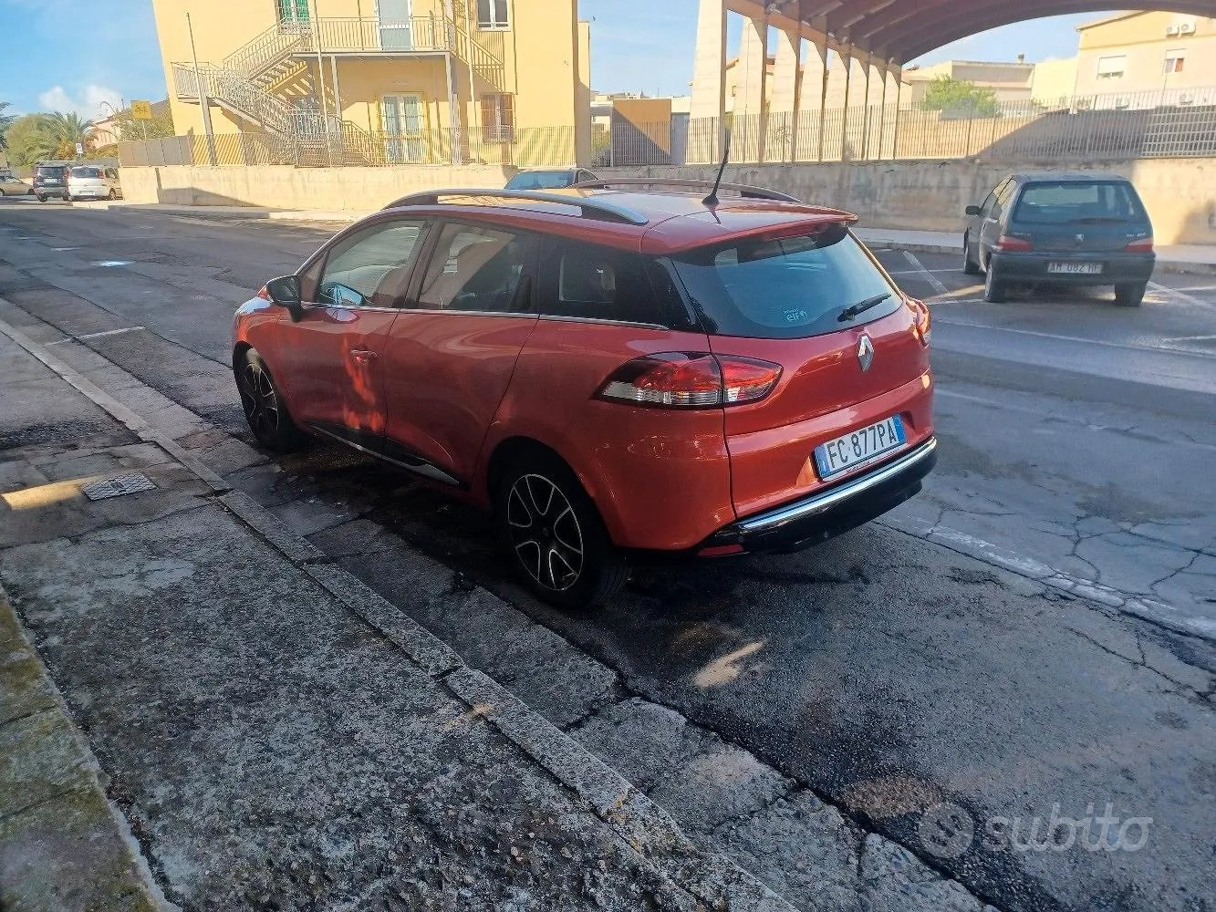 Renault Clio 2016 photo 2