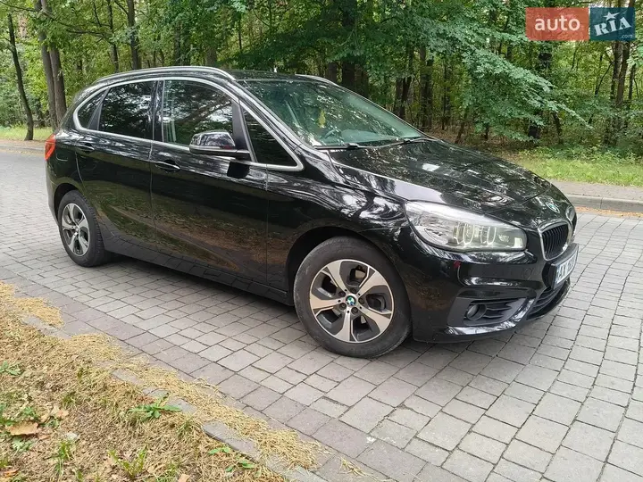 BMW 2 Series Active Tourer 2016 photo 4