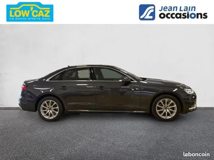 Audi A4 2022 photo 4