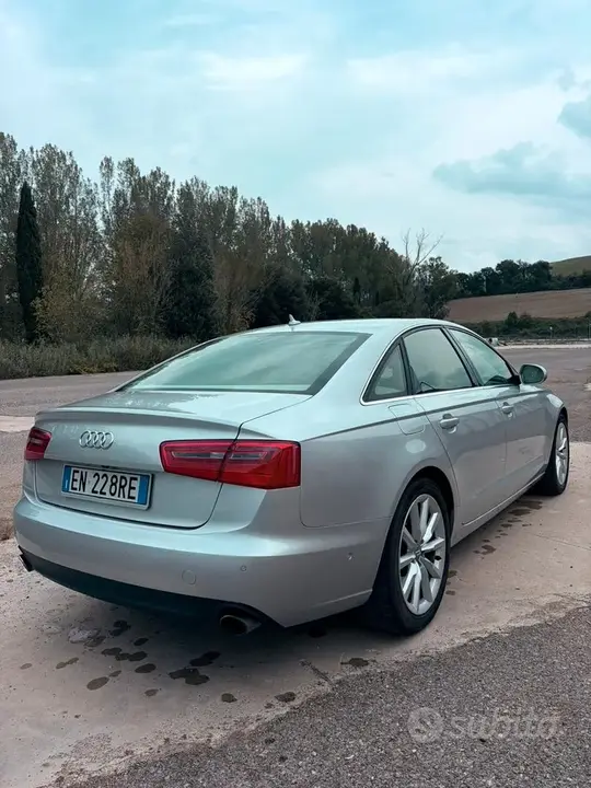 Audi A6 2012 photo 4