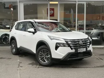 Nissan X-Trail 2026 photo 2