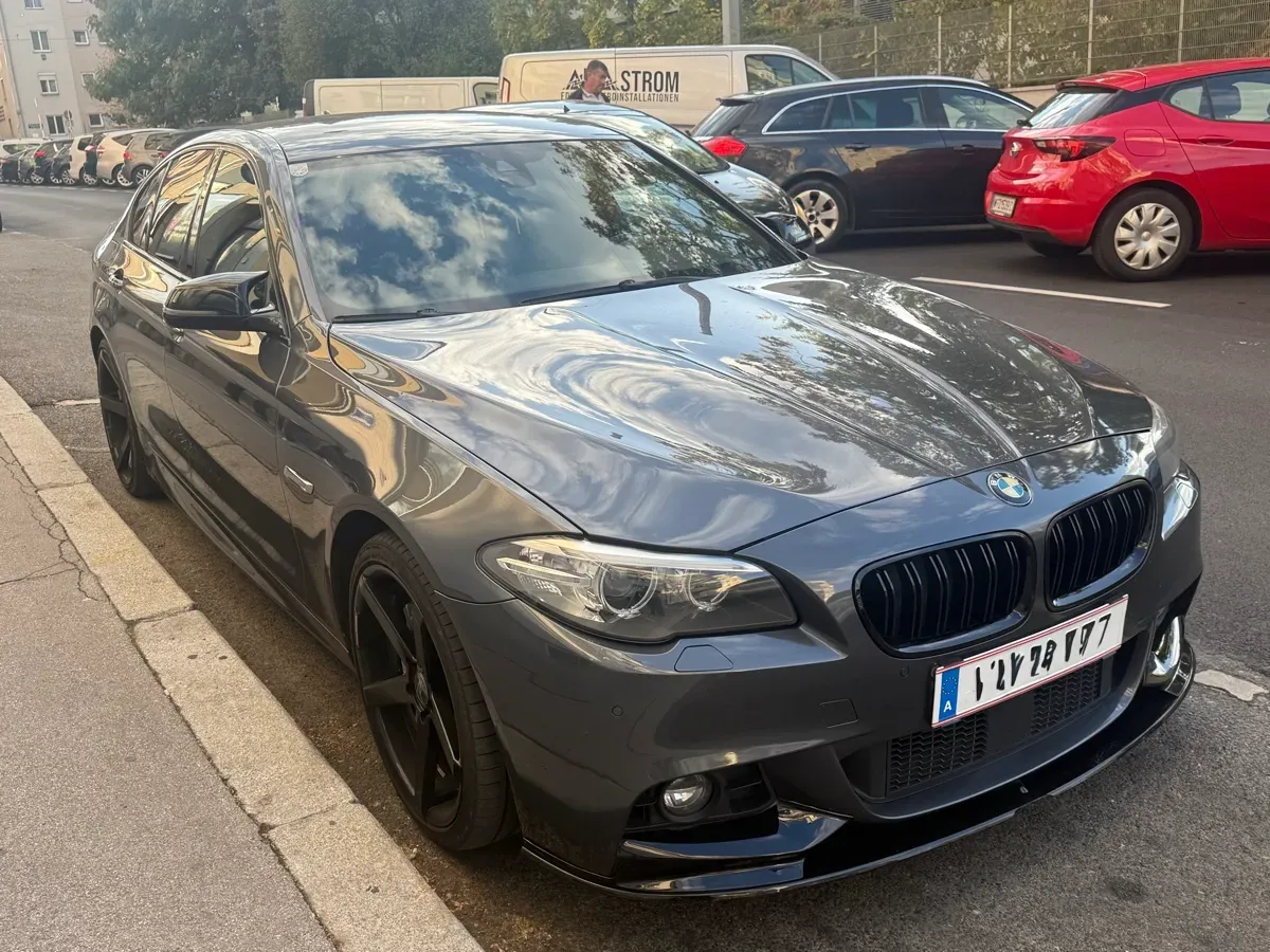 BMW 5 Series 2016 photo 2