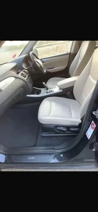 BMW X3 2012 photo 4