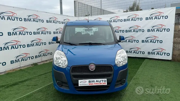 Fiat Doblo 2013 photo 2