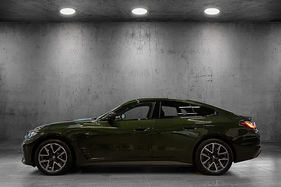 BMW I4 2024 photo 2