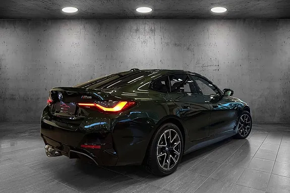 BMW I4 2024 photo 5