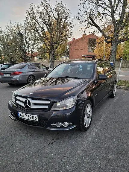Mercedes-Benz C180 D 2011 photo 2