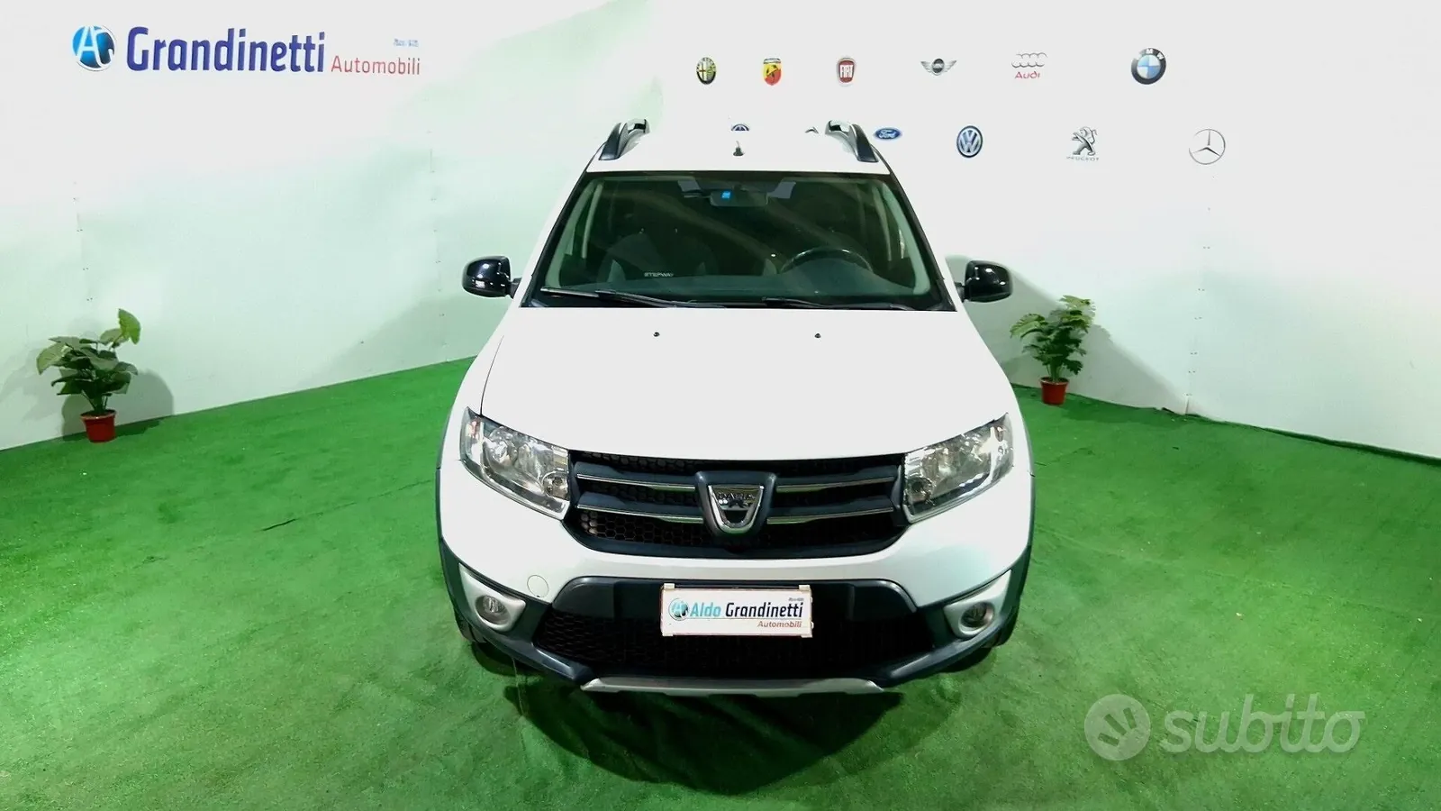 Dacia Sandero 2016 photo 2