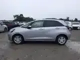 Honda Fit 2024 photo 4