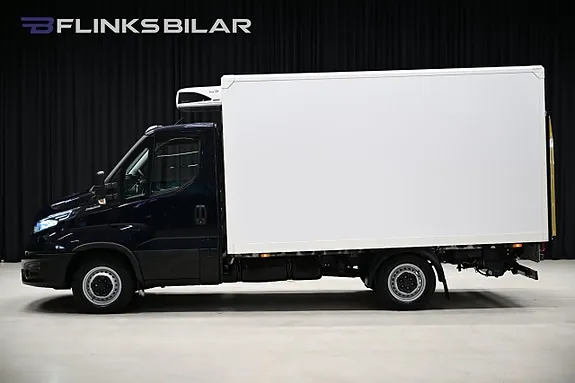 Iveco Daily 2023 photo 3