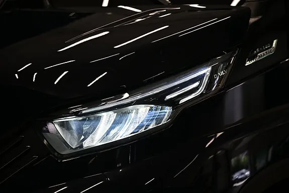 Iveco Daily 2023 photo 2