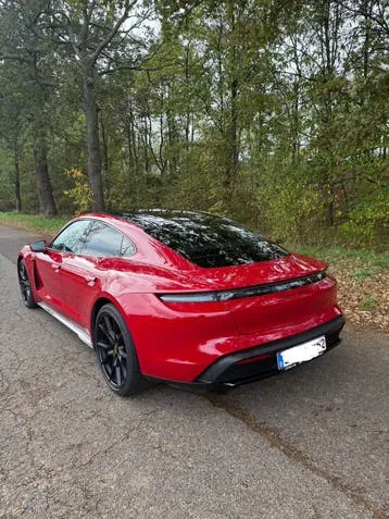 Porsche Taycan