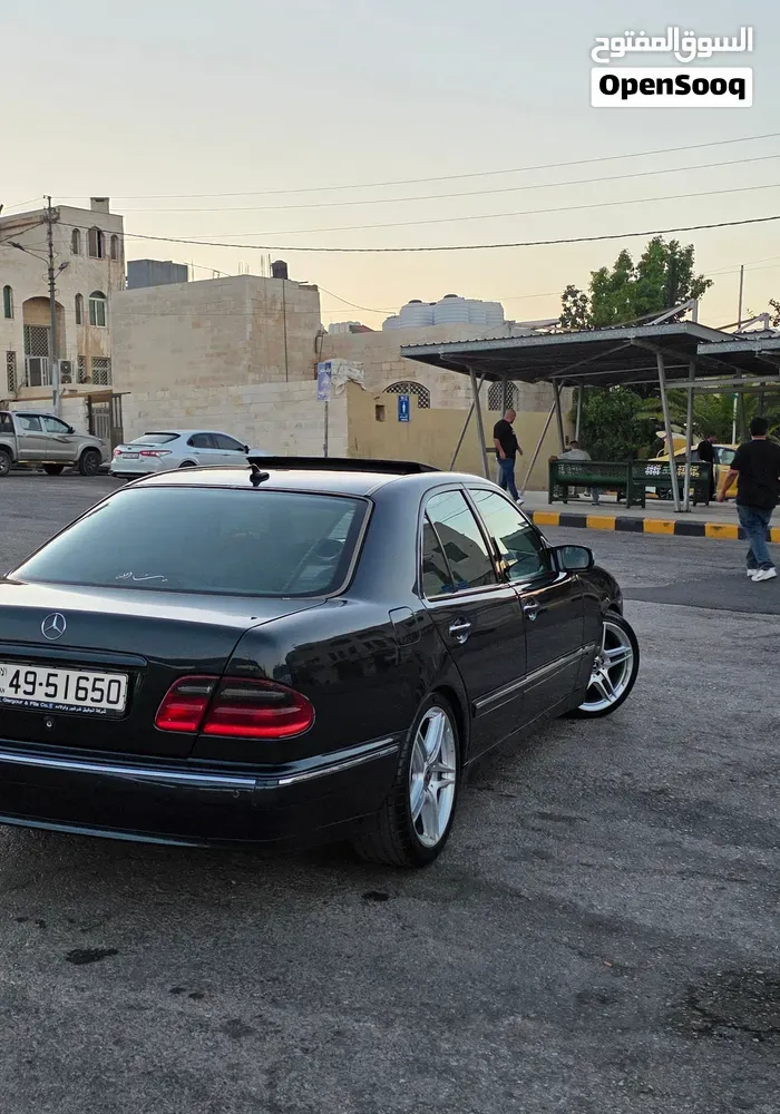 Mercedes-Benz E-Class 2001 photo 4