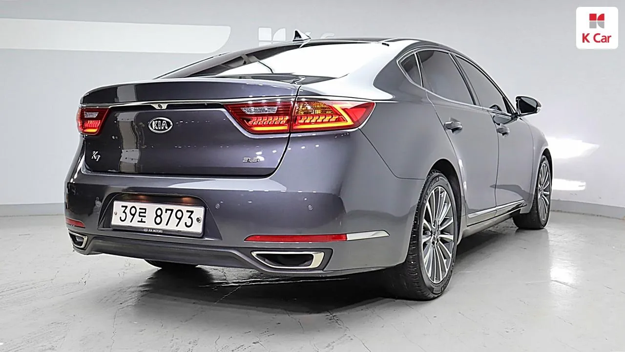 Kia K7 2017 photo 2