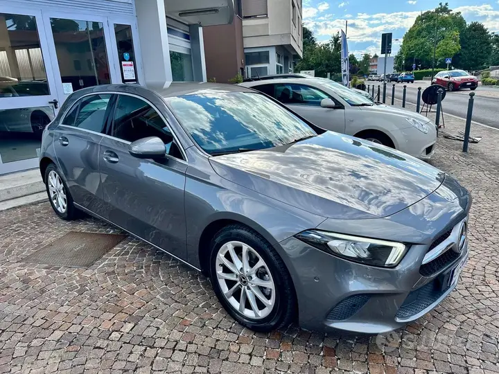 Mercedes-Benz A 180 D 2019 photo 3