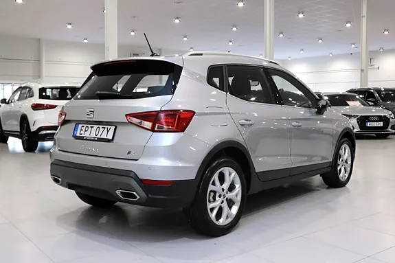 Seat Arona 2024 photo 3