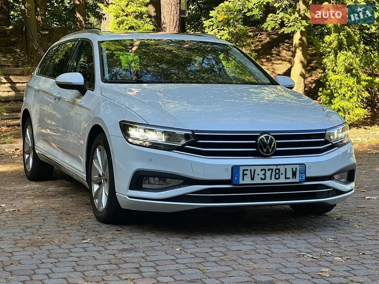 Volkswagen Passat 2020 photo 4