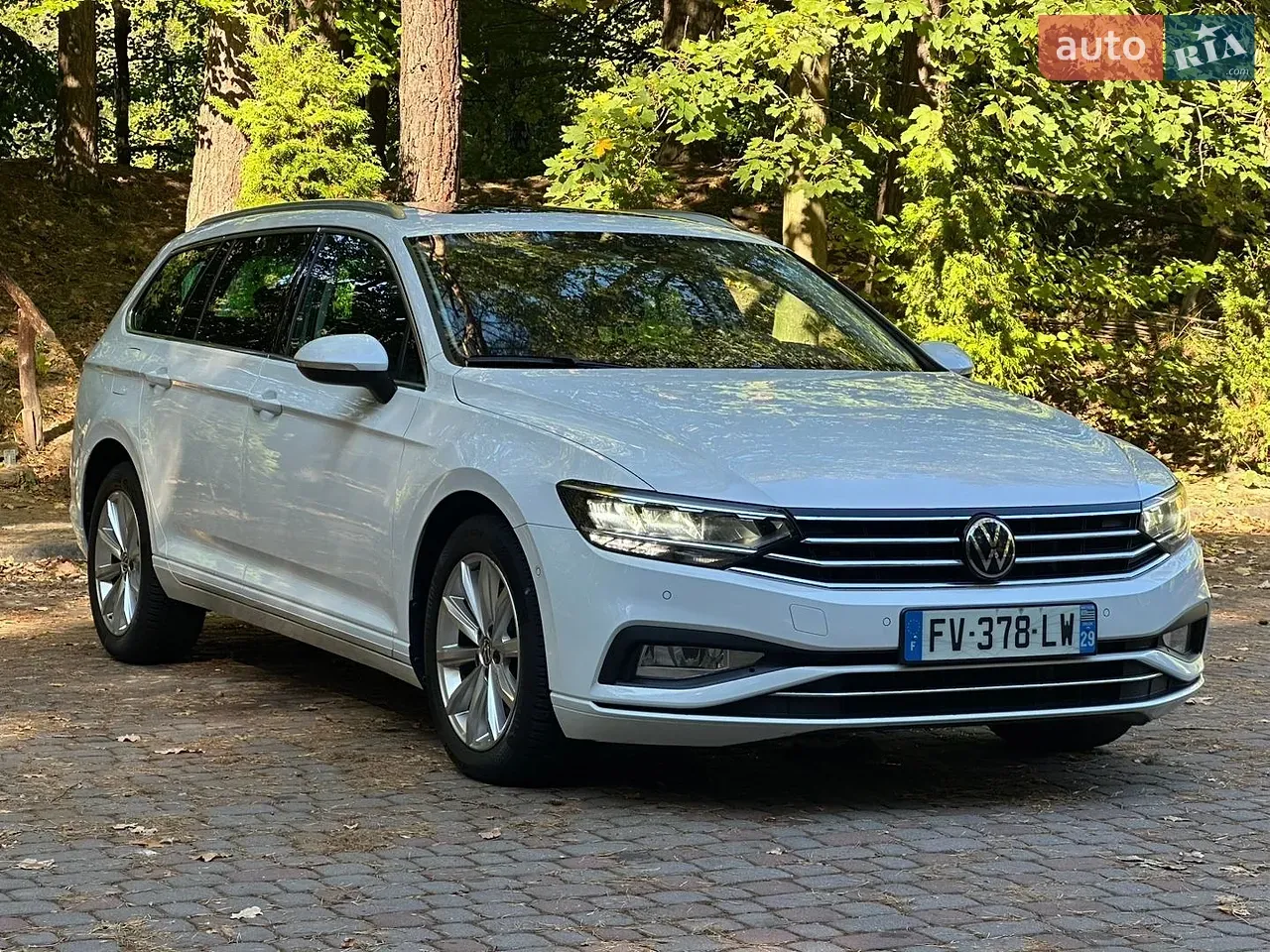 Volkswagen Passat 2020 photo 5