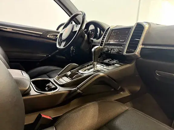 Porsche Cayenne 2014 photo 5