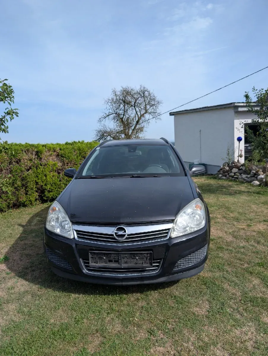 Opel Astra 2007 photo 2
