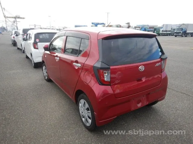 Daihatsu Mira 2017 photo 3
