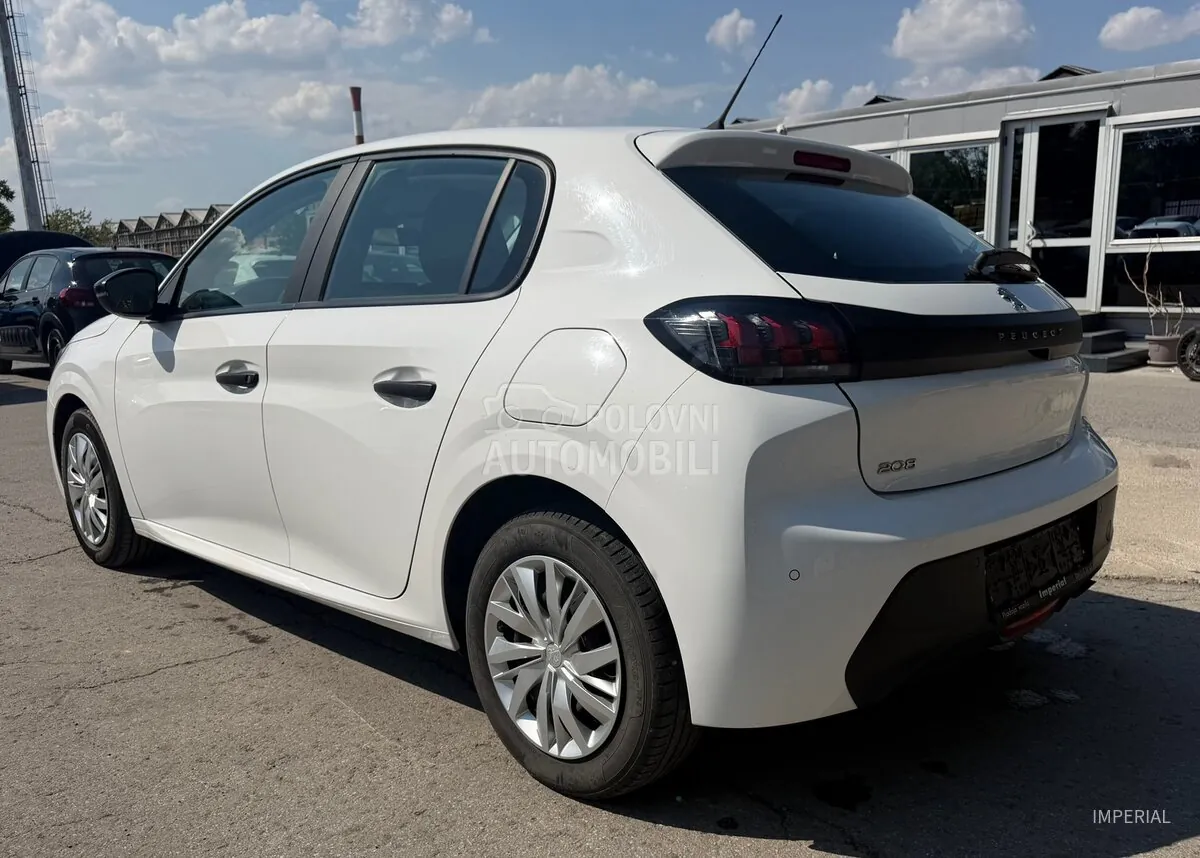 Peugeot 208 2021 photo 4