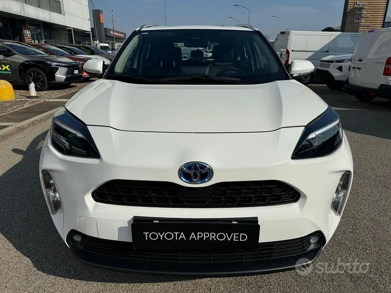 Toyota Yaris Cross 2022 photo 3
