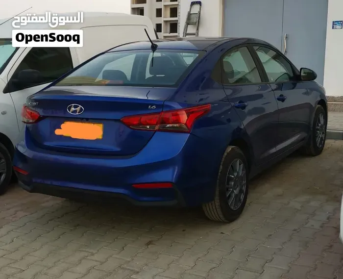 Hyundai Accent 2020 photo 2